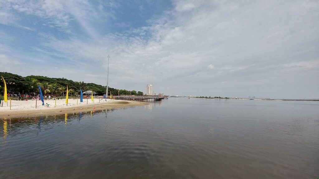 Ancol: Destinasi Rekreasi Tepi Pantai Kebanggaan Jakarta