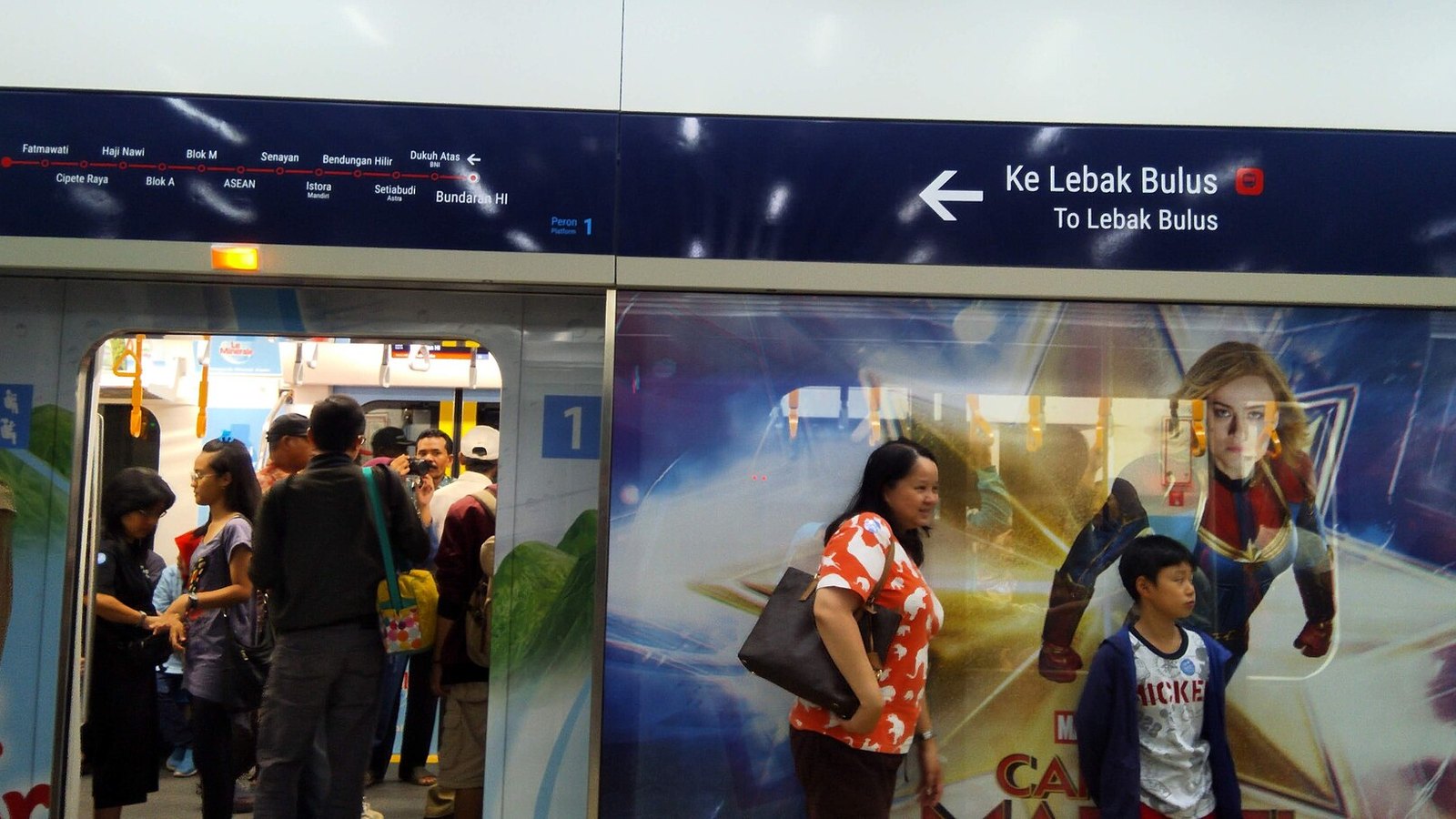 Bundaran HI: Titik Nol Kehidupan Modern Jakarta