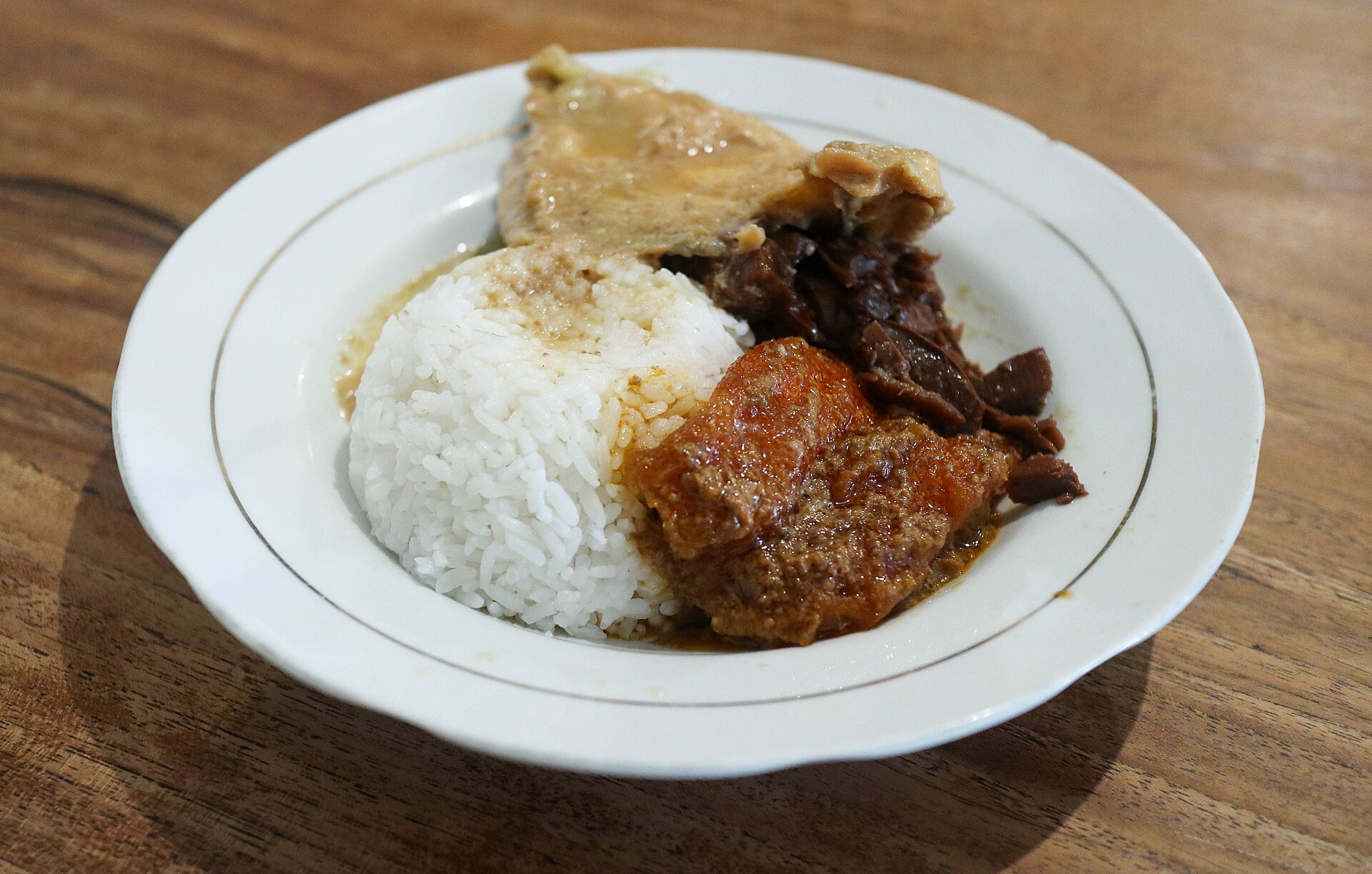 Gudeg di Jakarta: Mencari Rasa Yogyakarta di Ibu Kota