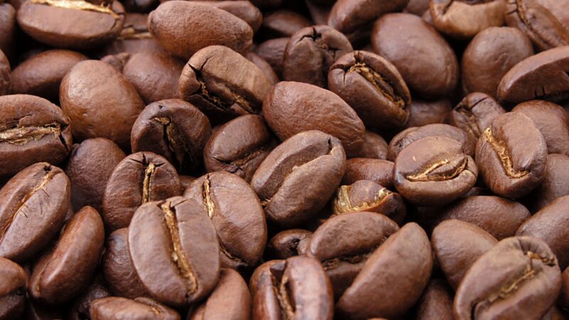 Kopi Indonesia: Dari Biji Pilihan hingga Budaya Ngopi