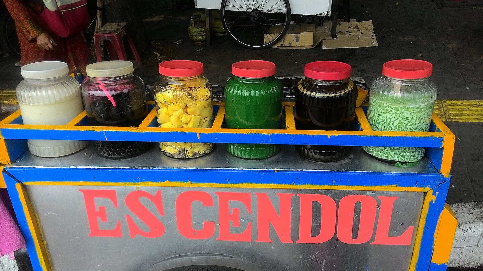 Minuman Segar Khas Indonesia untuk Melawan Terik