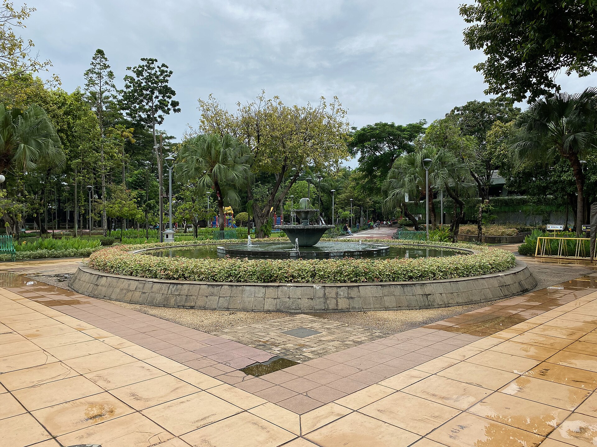 Taman Situ Lembang