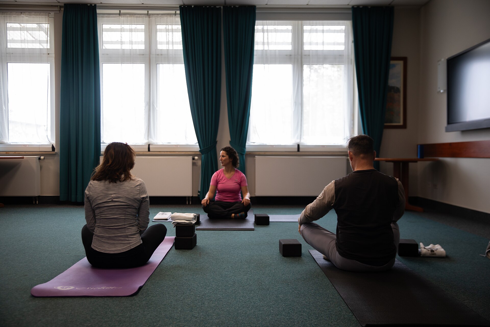 Yoga dan Wellness di Jakarta: Menemukan Tenang di Kota yang Riuh