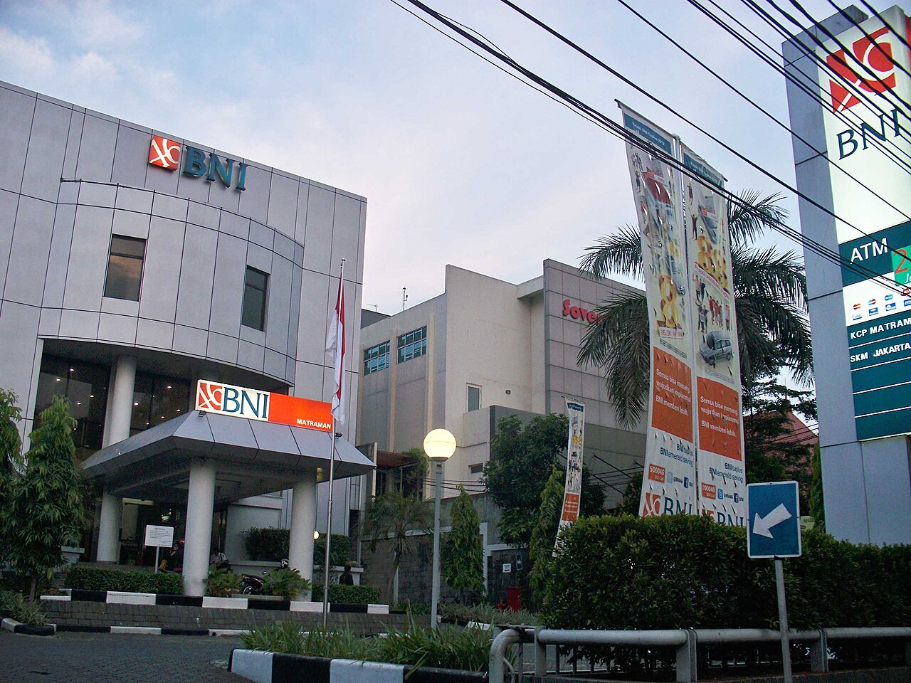 panduan kawasan matraman pasar obat terbesar dan kawasan tua jakarta timur