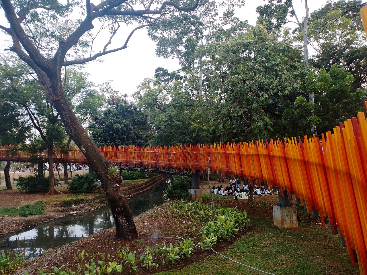 panduan kawasan tebet dari perumahan era 1960 ke surga kafe