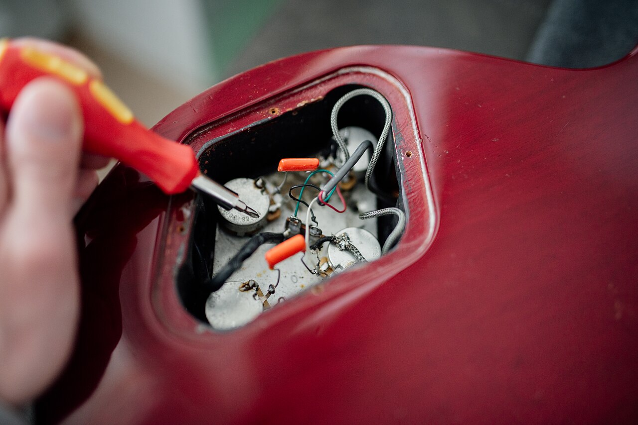servis elektronik di jakarta kapan memperbaiki masih masuk akal